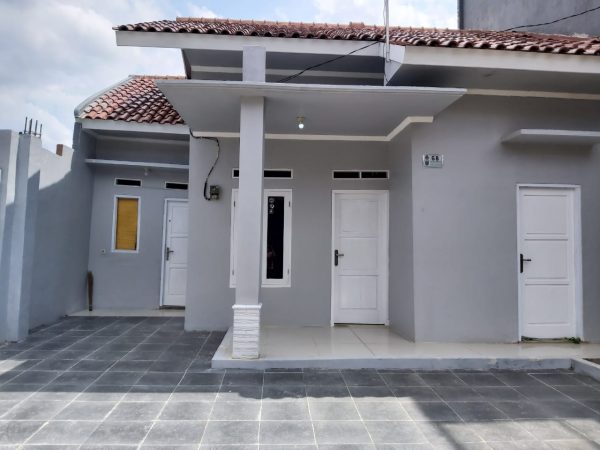 Rumah Cantik Siap Huni Habis Renovasi 800 Juta di Jl Merdeka Depok 