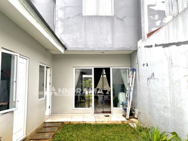 rumah cantik metlan menteng