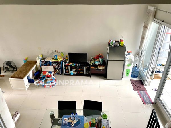 rumah cantik metlan menteng