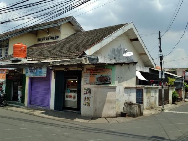 TIM Rumah Plus Kontrakan dan Kios Di Pinggir Jalan Kebayoran Lama