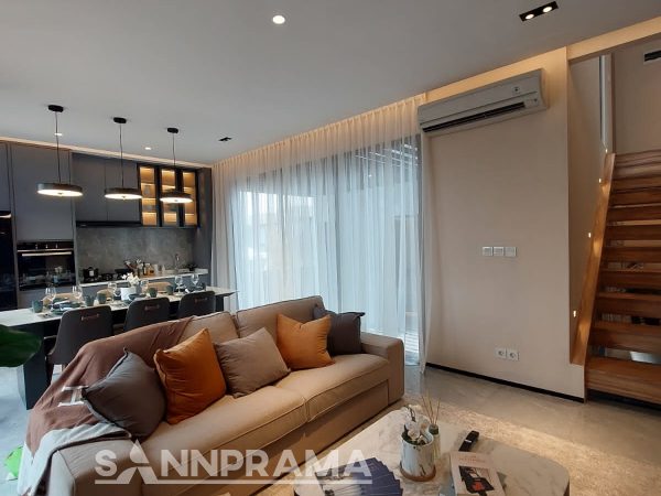 shila sawangan depok