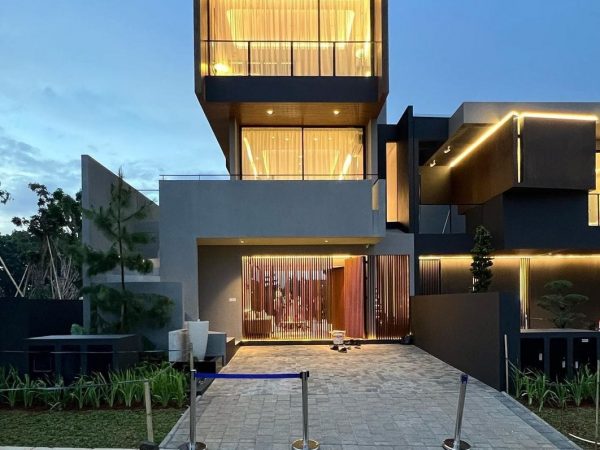 shila sawangan depok