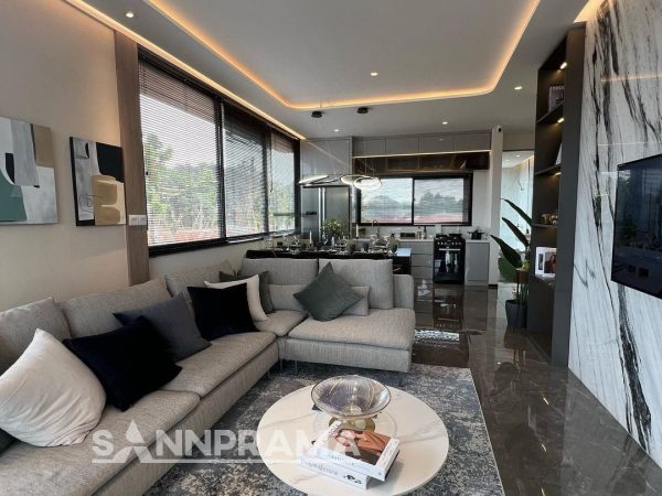 shila sawangan depok