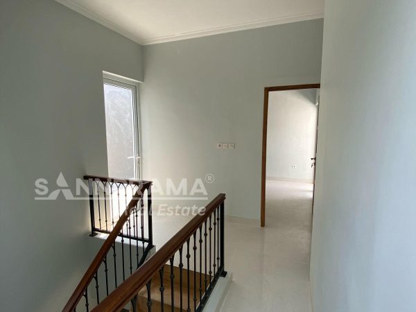 RUMAH DIJUAL MAMPANG DEPOK