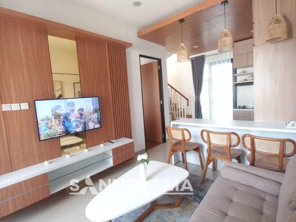 nano townhouse pamulang