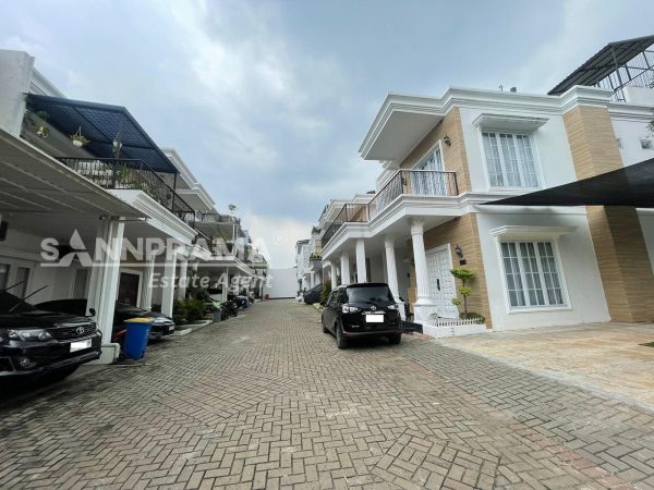 royal nuri bintaro sannprama