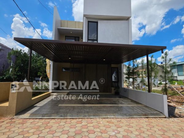RUMAH dijual cinangka depok sannprama