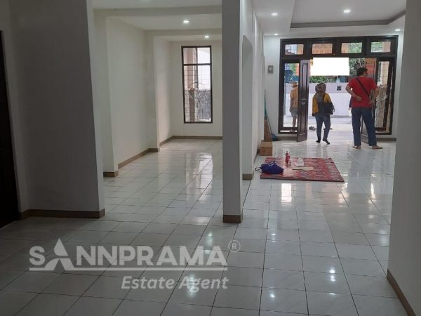 Rumah dijual pondok gede