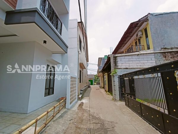 rumah dijual dekat stasiun sannprama