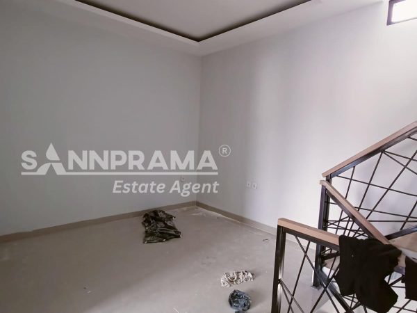 rumah dijual dekat stasiun sannprama
