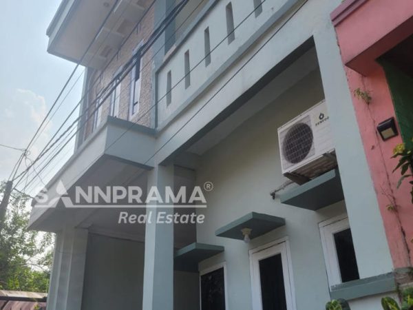 Rumah 2 Lantai Permata Depok dekat Stasiun Citayam (rn)