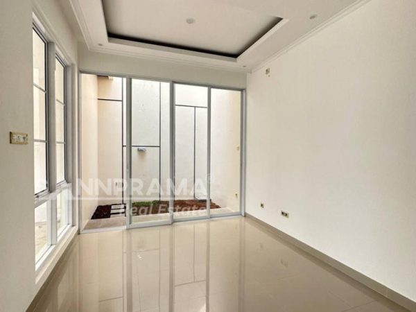 rumah dijual bambu apus jakarta