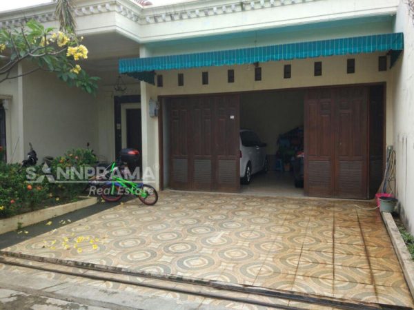 rumah mewah jagakarsa