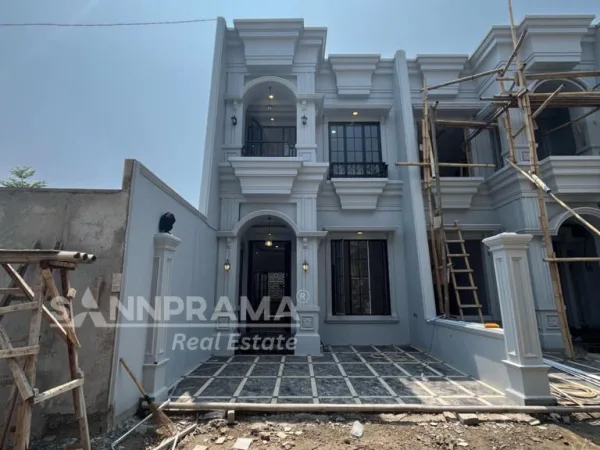 Cluster mewah 2 lantai di Kalimulya Depok