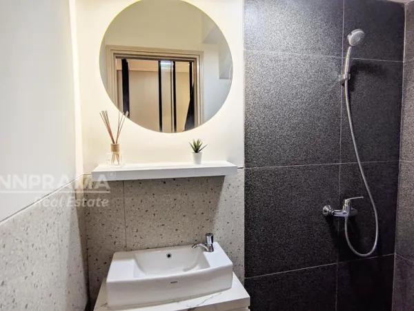 Rumah Second Terawat Cantik Limo Depok