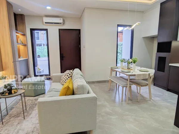 Rumah Second Terawat Cantik Limo Depok