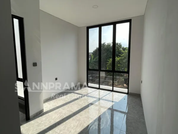townhouse mewah jagakarsa sannprama