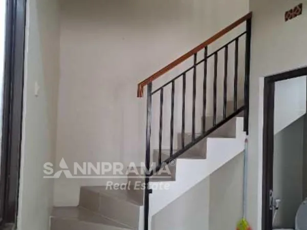 rumah 2 lantai jatisampurna