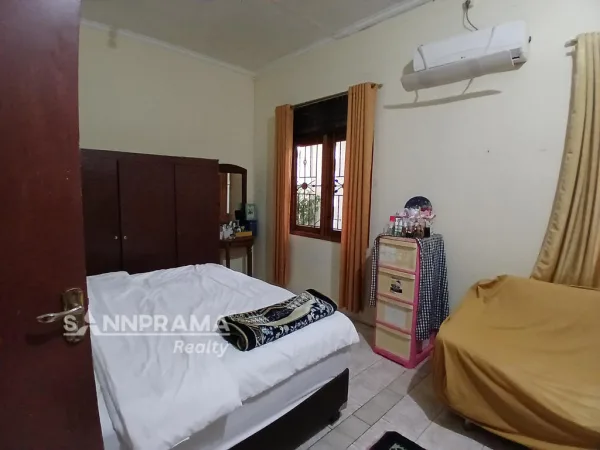 RUMAH DIJUAL MAMPANG DEPOK SANNPRAMA