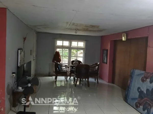 RUMAH second cagar alam depok