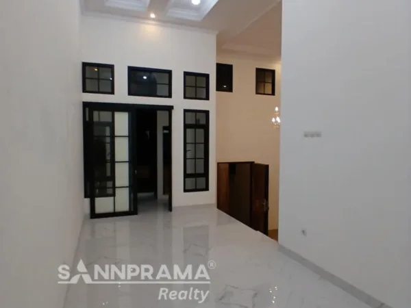 rumah mewah pancoran mas sannprama