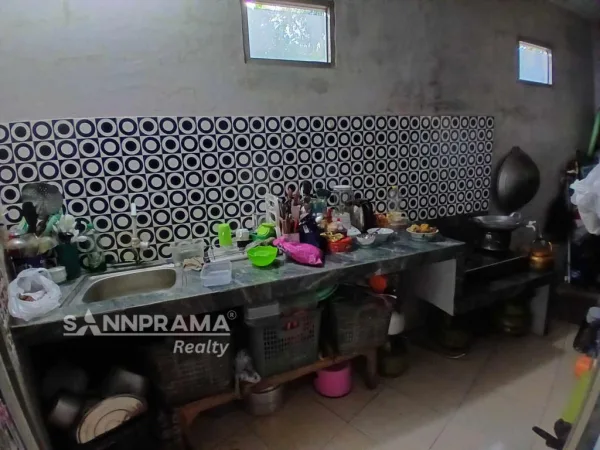 RUMAH second cagar alam depok