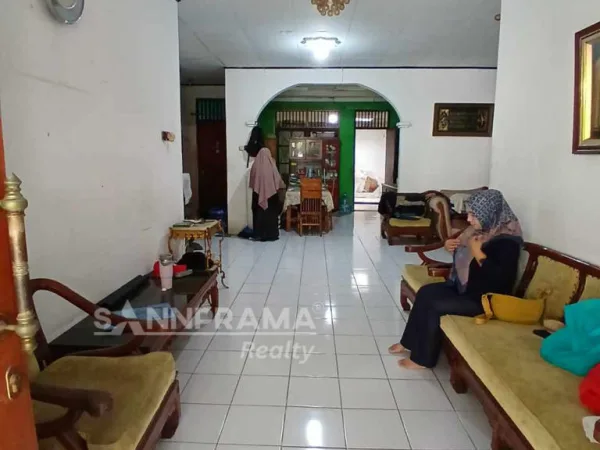 RUMAH SECOND POIN MAS DEPOK SANNPRAMA