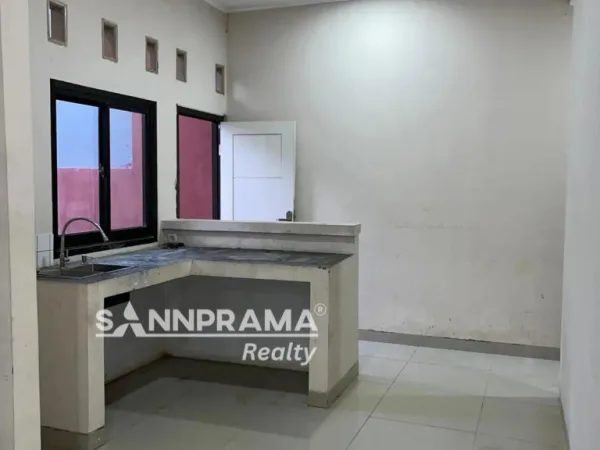 RUMAH DIJUALKUKUSAN DEPOK SANNPRAMA