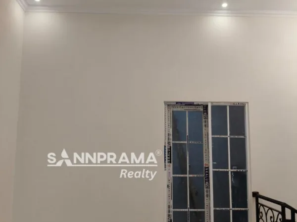 RUMAH 2 LANTAI TANAH BARU DEPOK