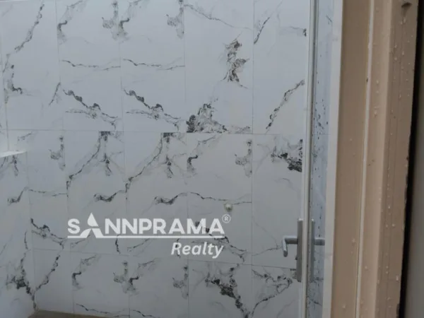 RUMAH 2 LANTAI TANAH BARU DEPOK