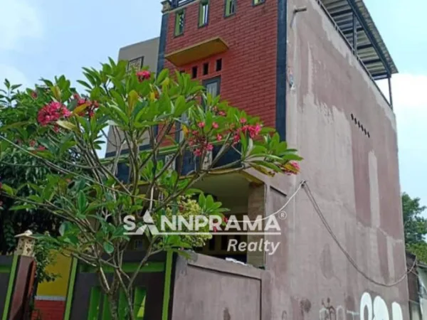 rumah 3 lantai cipayung depok