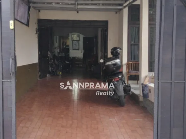 rumah dijual mega cinere