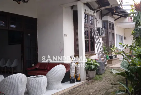 rumah dijual mega cinere