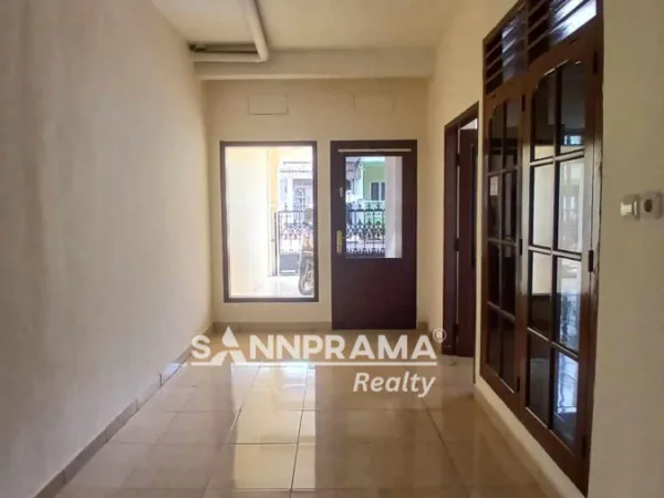 rumah ruko disewakan di depok
