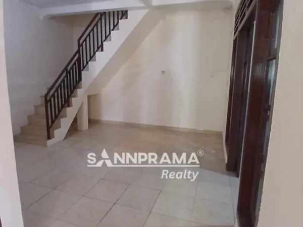 rumah ruko disewakan di depok