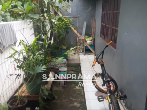 rumah dijual perumnas depok 1