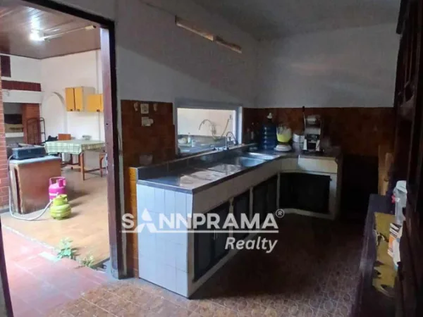 rumah dijual senen jakarta pusat