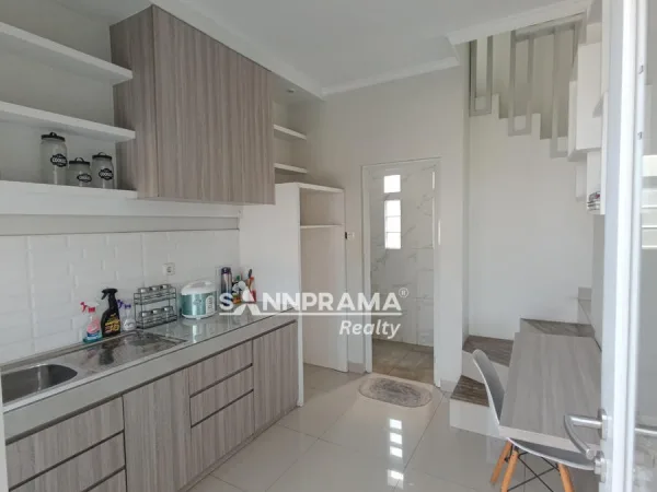 medina townhouse pancoran mas depok