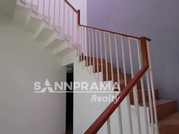 RUMAH Dijual dekat tol sawangan sannprama