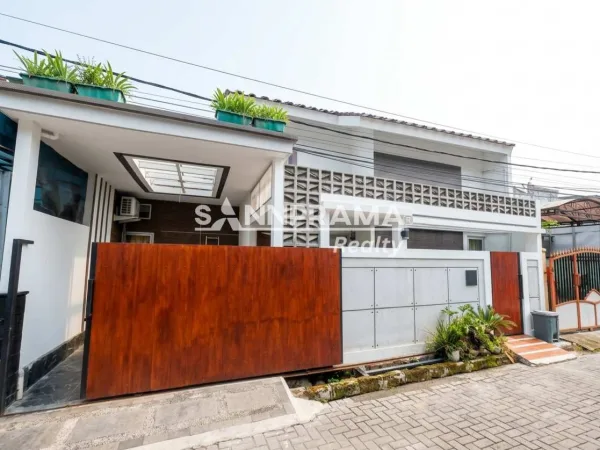 Rumah di Cluster Ratu Jaya dekat St Depok Lama -rn