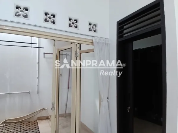 rumah dijual kavling pelita air meruyung