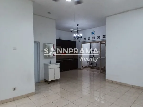 rumah dijual kavling pelita air meruyung