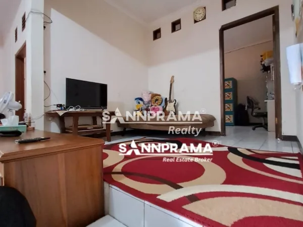 rumah dijual tanah baru depok
