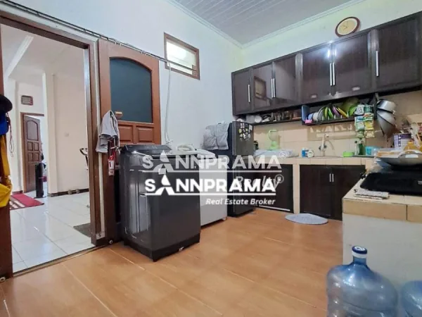 rumah dijual tanah baru depok